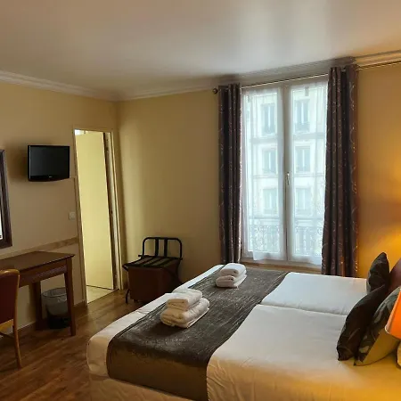 Hotel 121